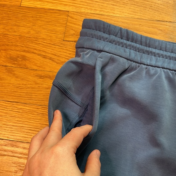 Lululemon Softstreme Pants - Picture 4 of 7